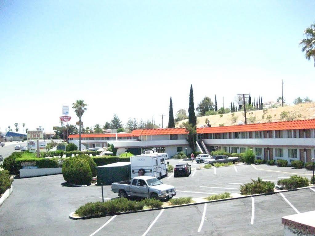 Desert Inn Motel Μπάρστοου Εξωτερικό φωτογραφία